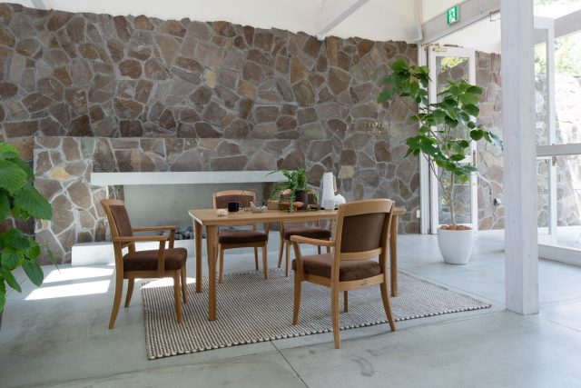 Rovele chair -ローブルチェア-