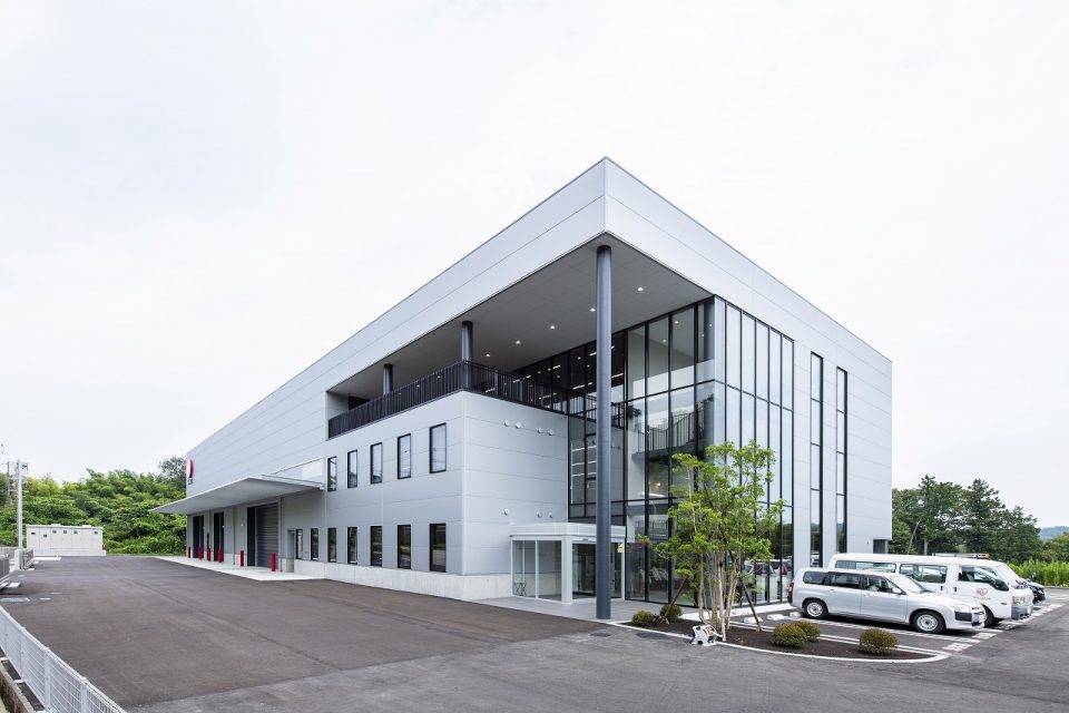 アイリスオーヤマ株式会社（アイリスグループ東京アンテナオフィス）｜オフィスデザイン・レイアウト事例｜アイリスチトセ株式会社