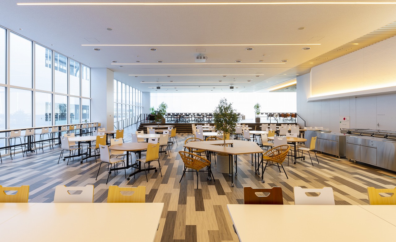 ANA Blue Base (全日本空輸株式会社)