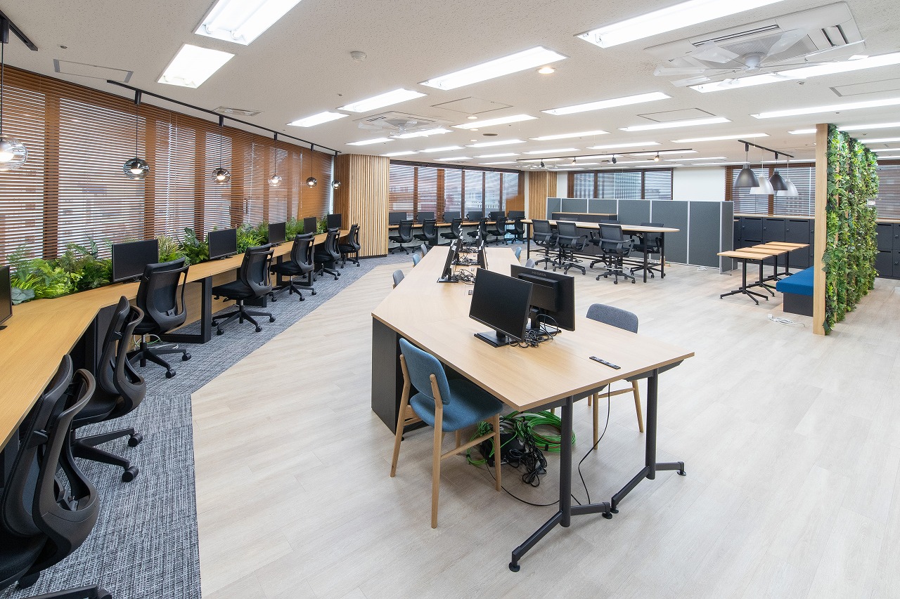 株式会社穴吹ハウジングサービス 博多支店