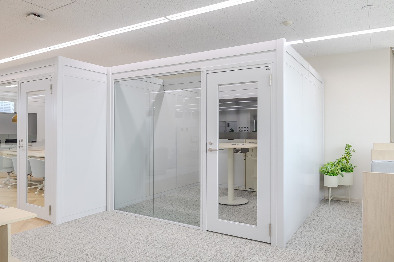 Focus Room｜製品｜アイリスチトセ株式会社