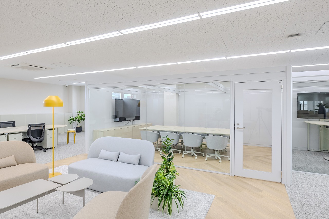 Focus Room｜製品｜アイリスチトセ株式会社