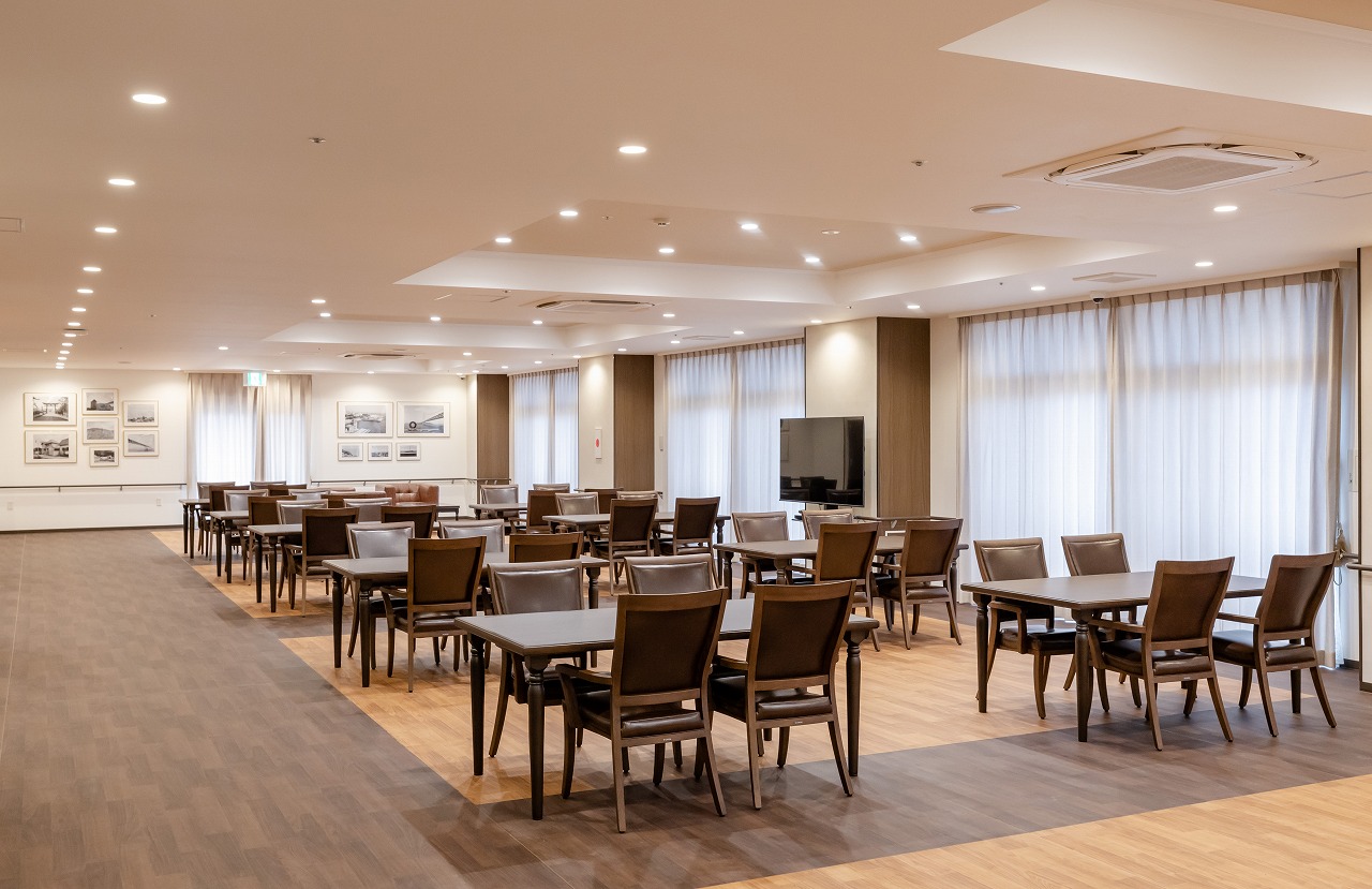 株式会社ケア21  プレザンメゾン神戸ジェームス山