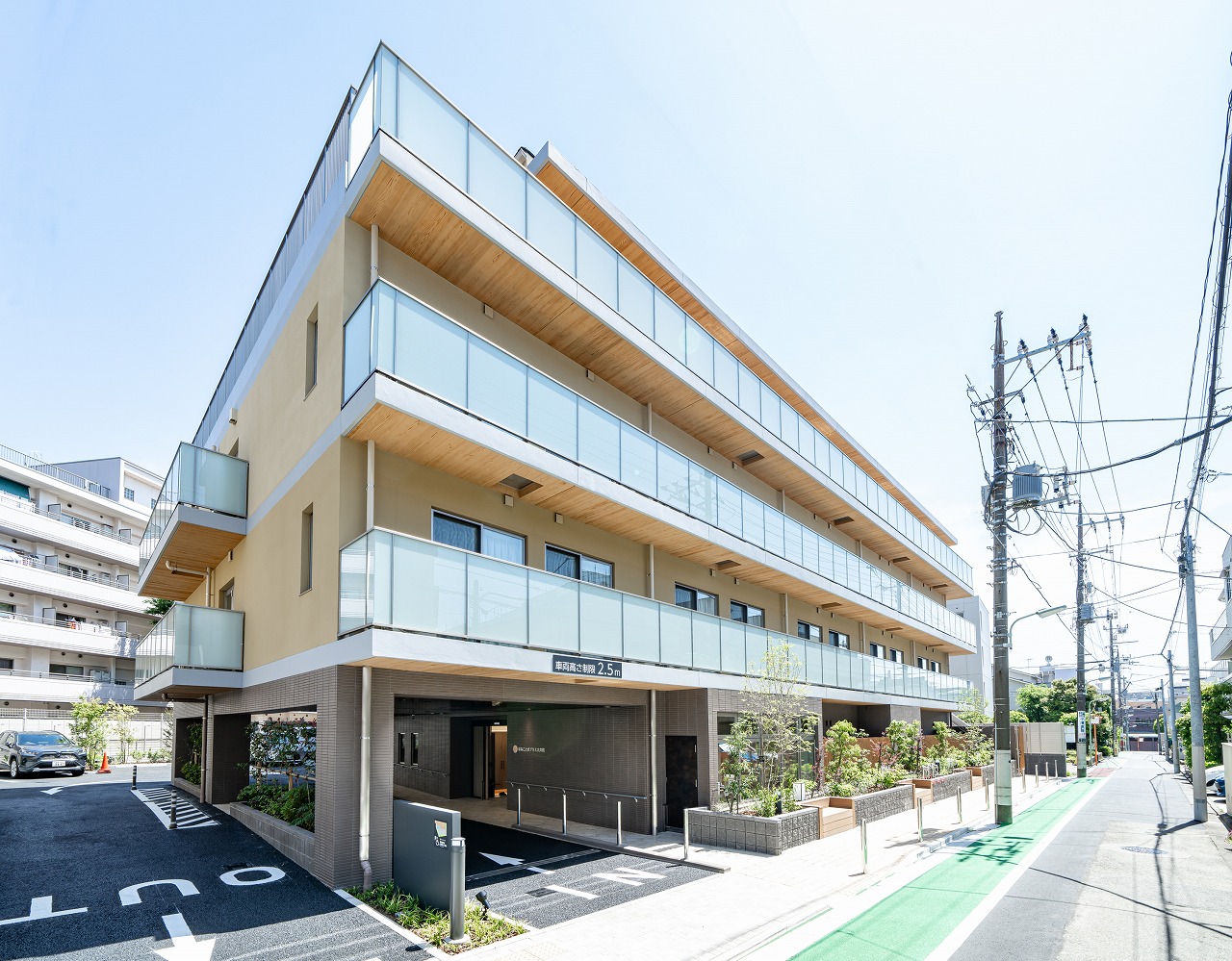 プラウドライフ株式会社 介護付き有料老人ホーム はなことばプラス大井町
