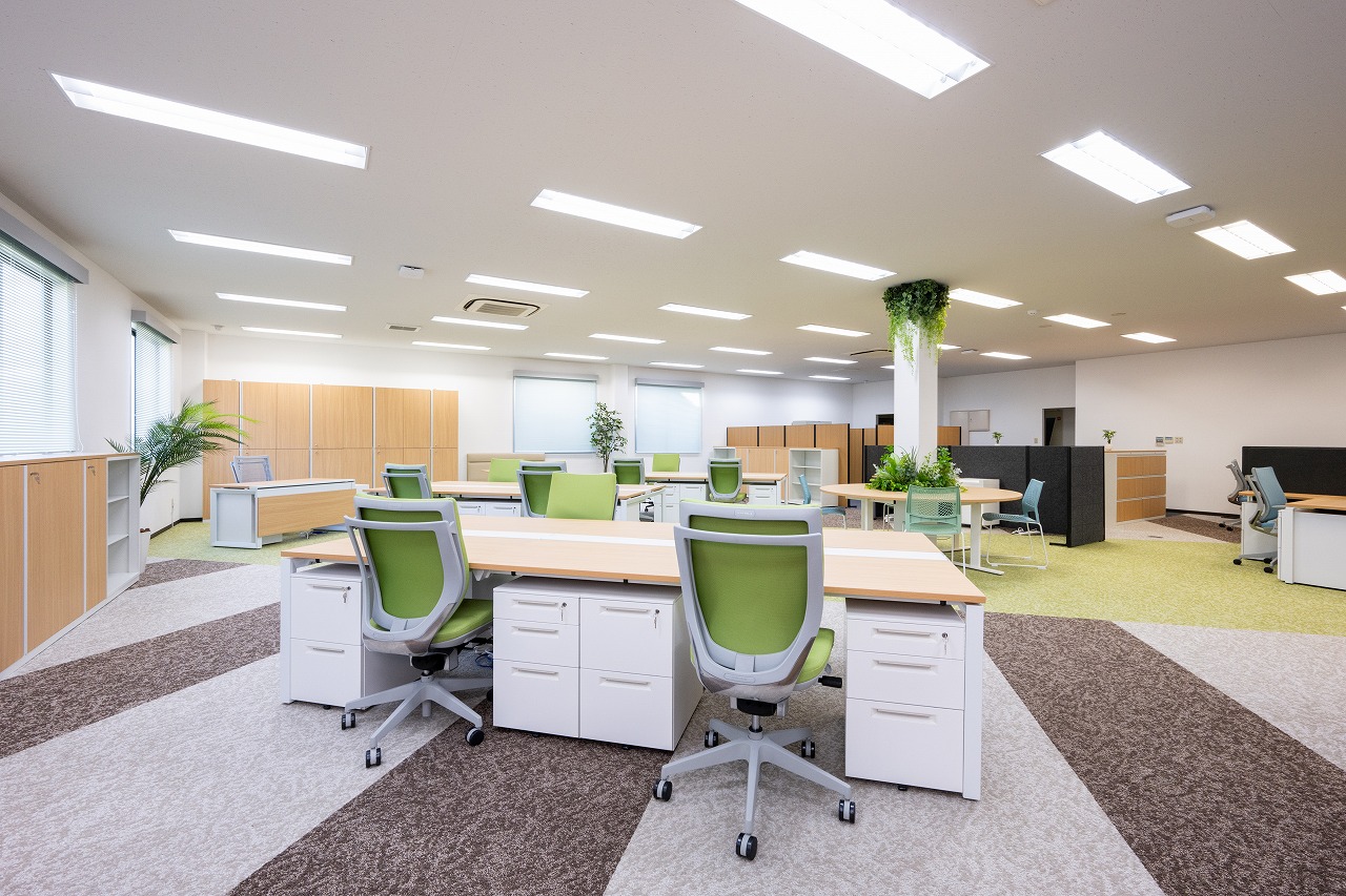 クイン株式会社