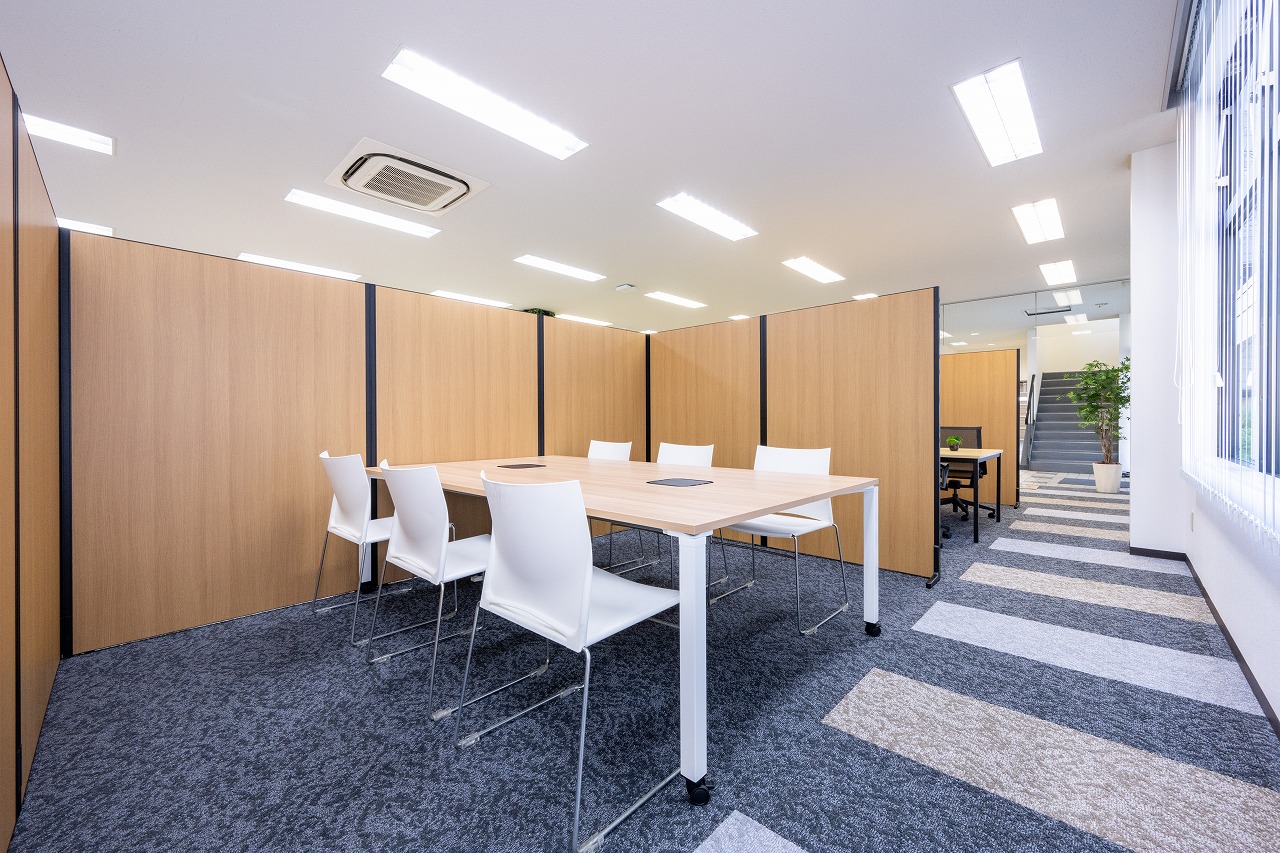 クイン株式会社