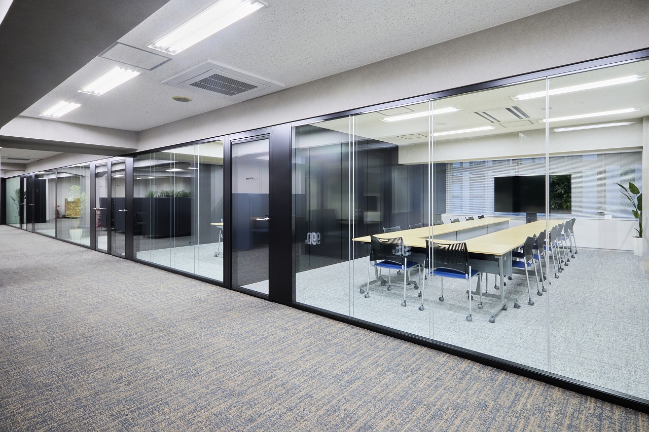 王子ホールディングス株式会社