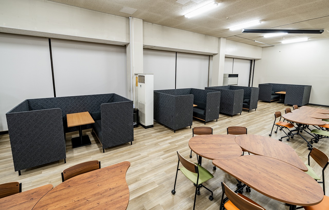 日本板硝子株式会社
