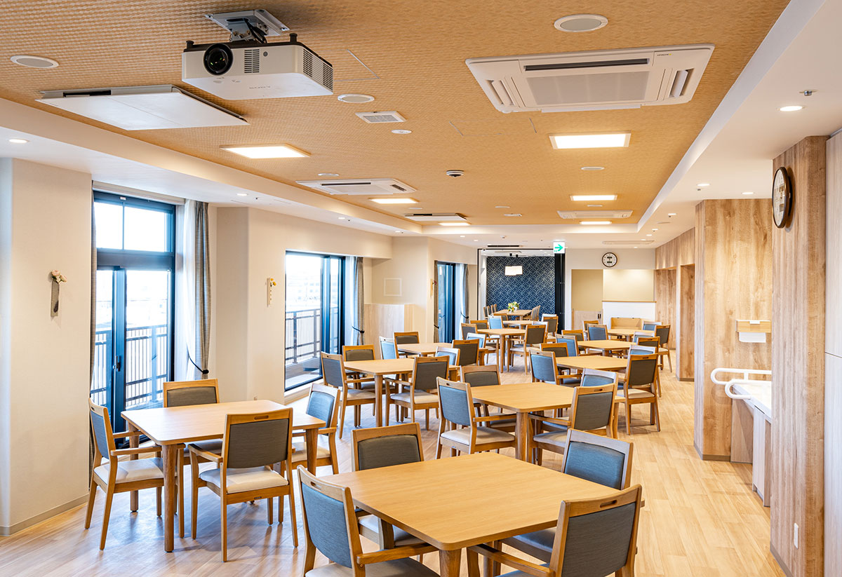 プラウドライフ株式会社 介護付有料老人ホーム はなことば入間藤沢