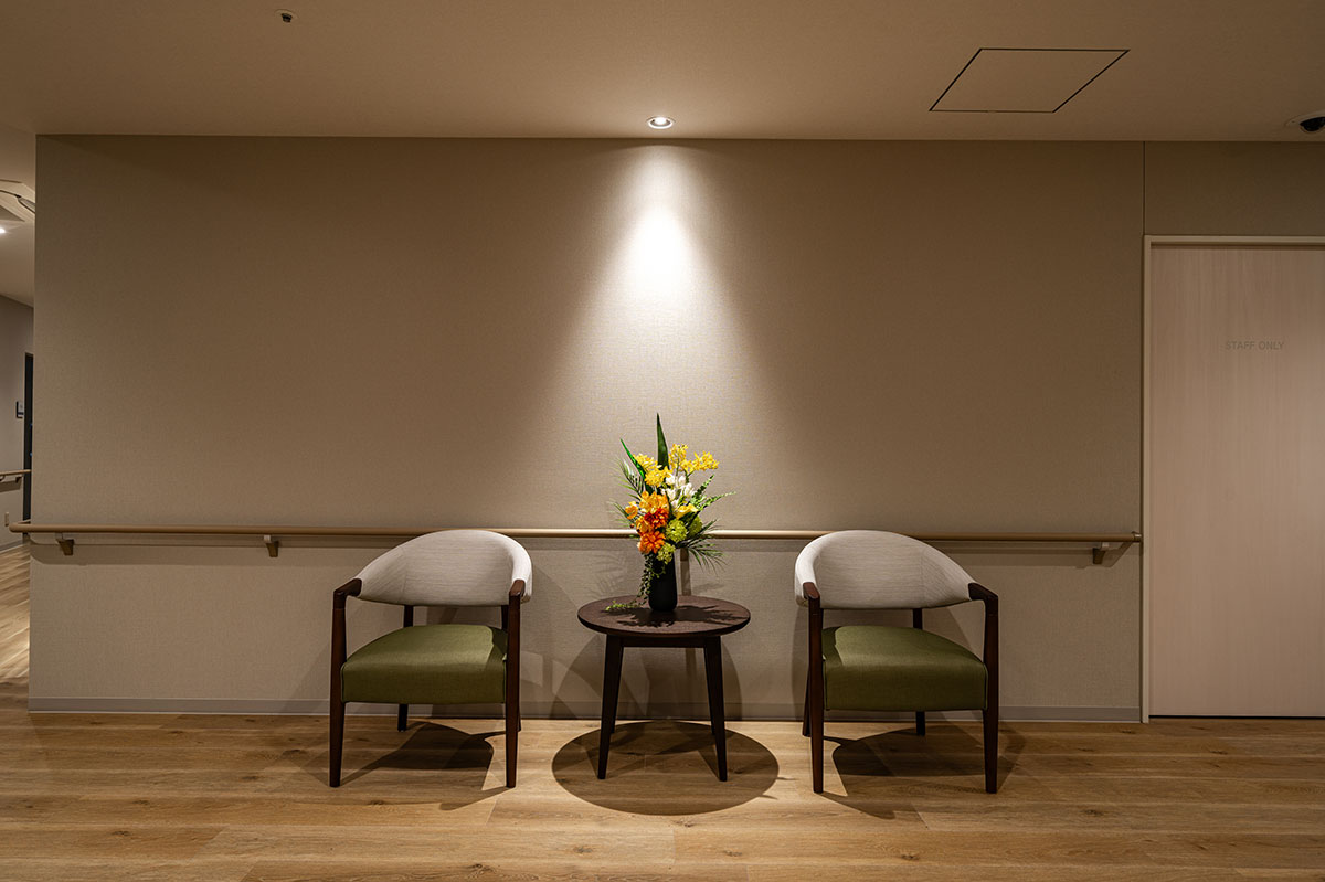 プラウドライフ株式会社　介護付き有人老人ホーム　はなことばプラス哲学堂