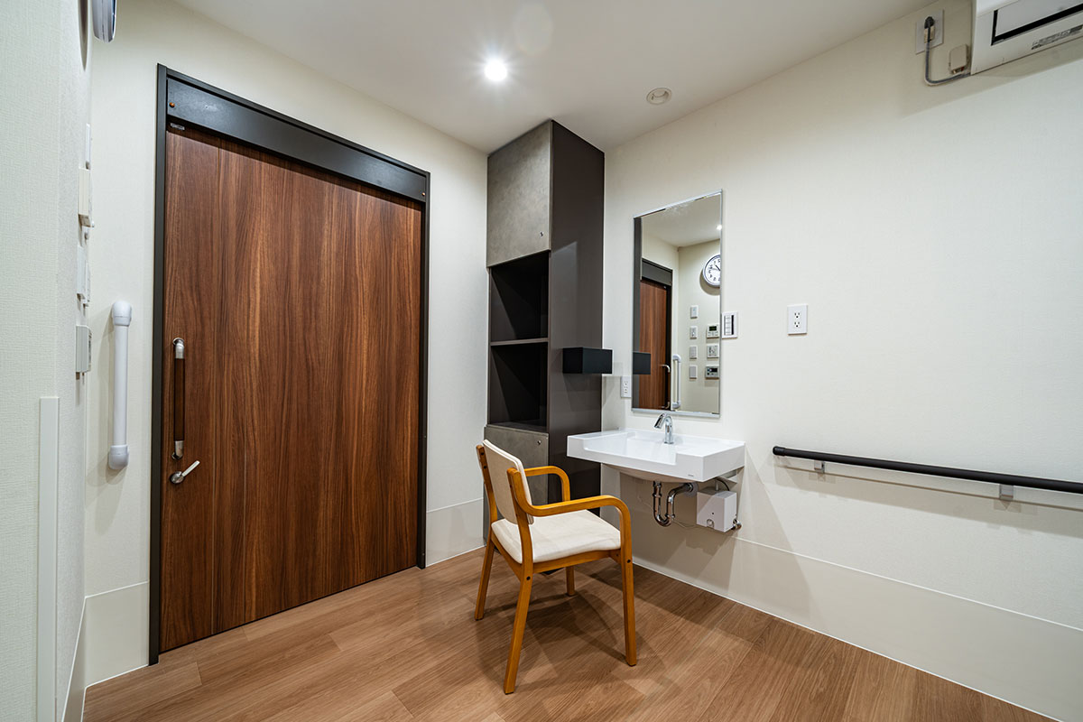 住宅型有料老人ホーム CLASWEELL府中中河原