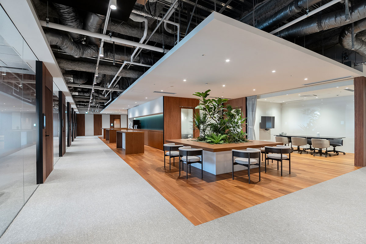 福岡地所株式会社 天神住友生命FJビジネスセンター