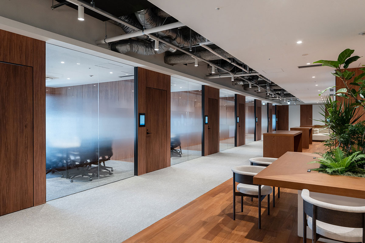 福岡地所株式会社 天神住友生命FJビジネスセンター