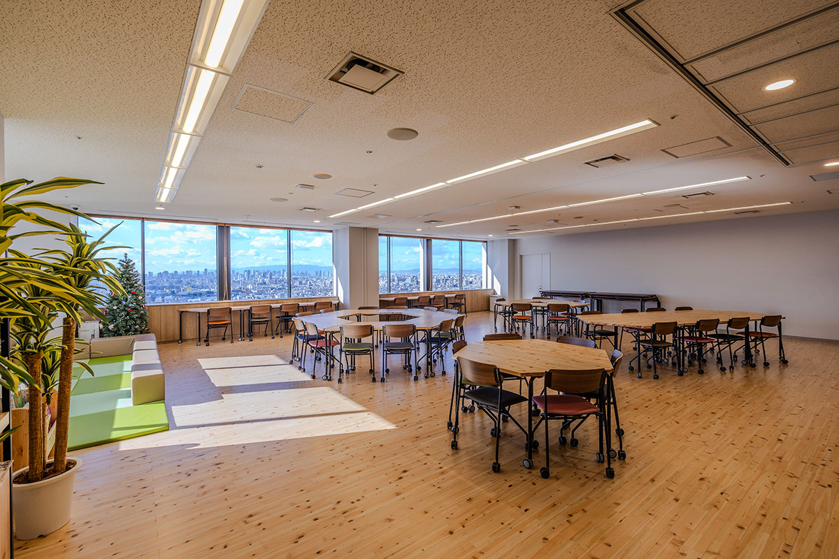 東大阪市役所 展望ロビー