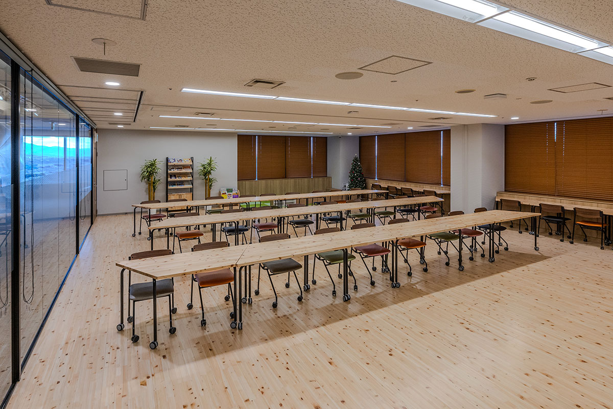 東大阪市役所 展望ロビー