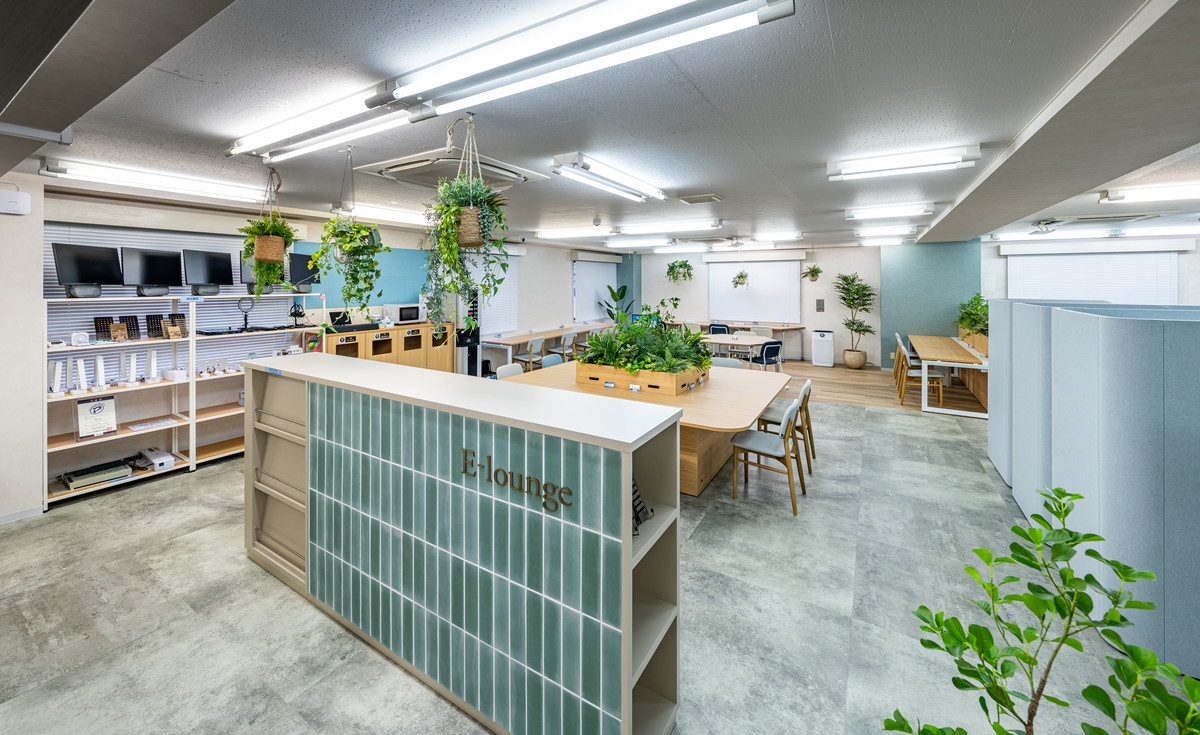 株式会社栄光　E-lounge 所沢